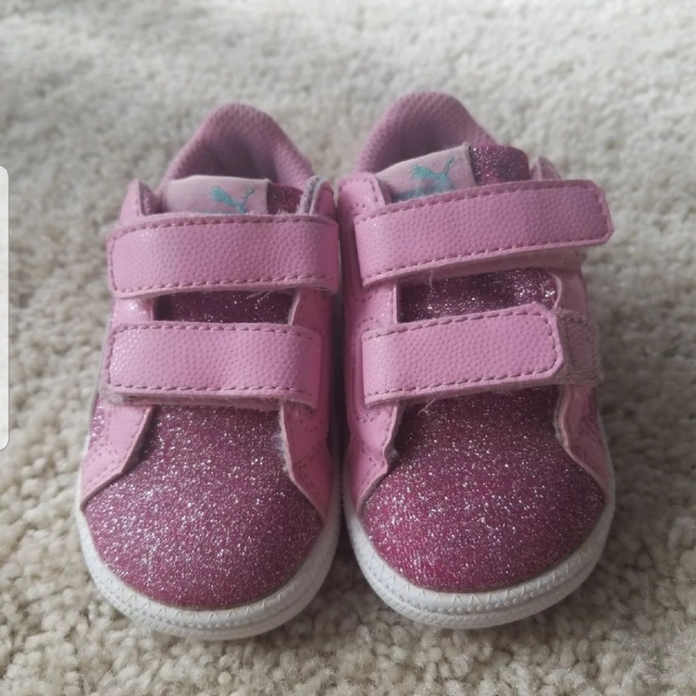 Puma pink size 4c baby sneakers